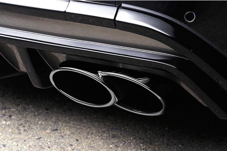 Детали экстерьера Mercedes-AMG C63 Black Bison by Wald 2019 года  (фото 4 из 16)